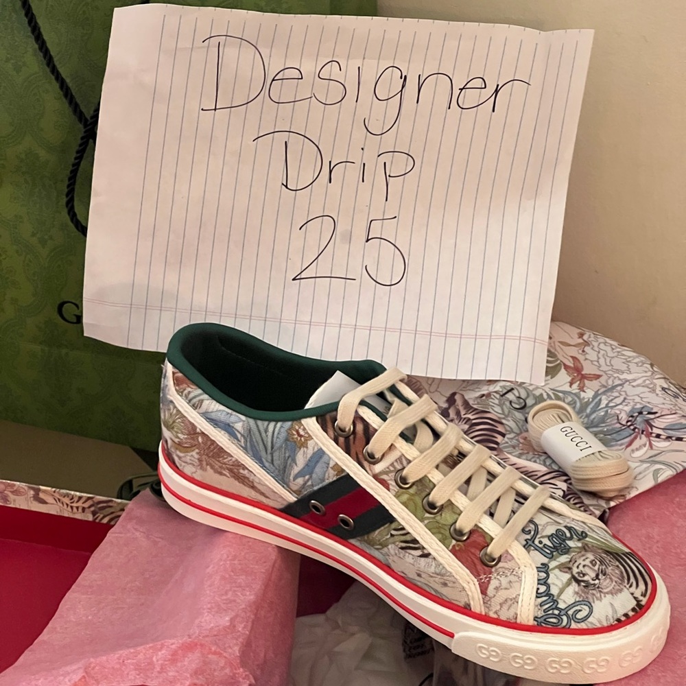 Gucci sneakers